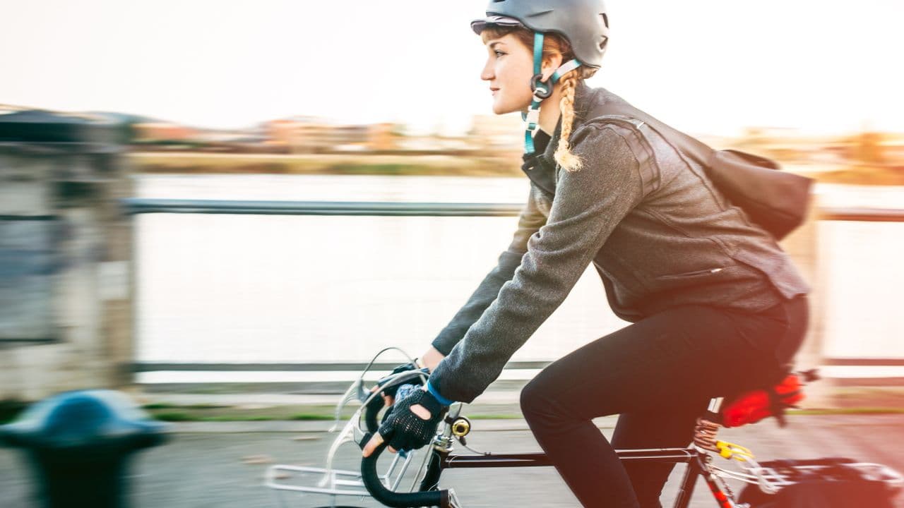 Faire la navette au travail à vélo ? Ce qu'il faut porter tout au long de l'année