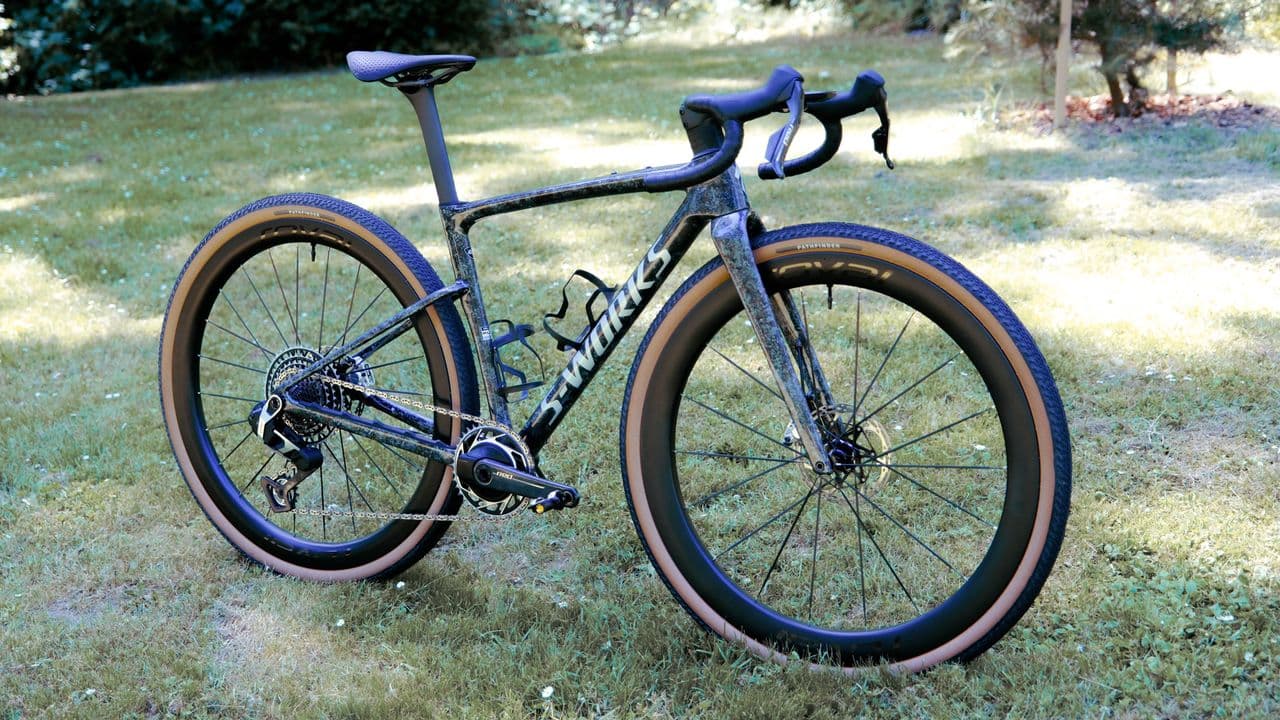 Polarisierend, aber unbestreitbar schnell: Erster Testbericht zum neuen Specialized Crux 5